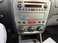 Alfa romeo 147 1.9 jtd impression, 2006 - afbeelding 4 van  28