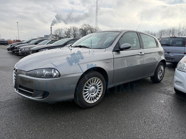 Alfa romeo 147 1.9 jtd impression, 2006 - afbeelding 1 van  28