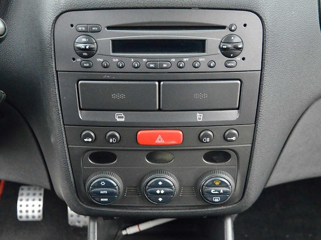 Alfa romeo 147 gta 937 vintage auto's > 15 - afbeelding 17 van  36