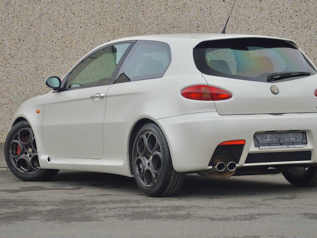 Alfa romeo 147 gta 937 vintage auto's > 15 - afbeelding 16 van  20