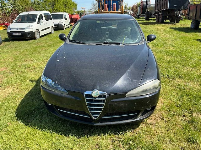 Alfa romeo 147 personenauto - afbeelding 5 van  12