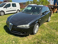Alfa romeo 147 personenauto - afbeelding 1 van  10