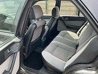 Alfa romeo 155 1.8 twin spark oldtimer 1992 - afbeelding 25 van  51