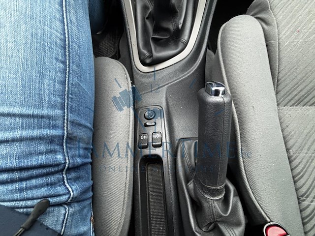 Alfa romeo 156 sw 1.6i 16v ts impression, 2000 - afbeelding 7 van  30