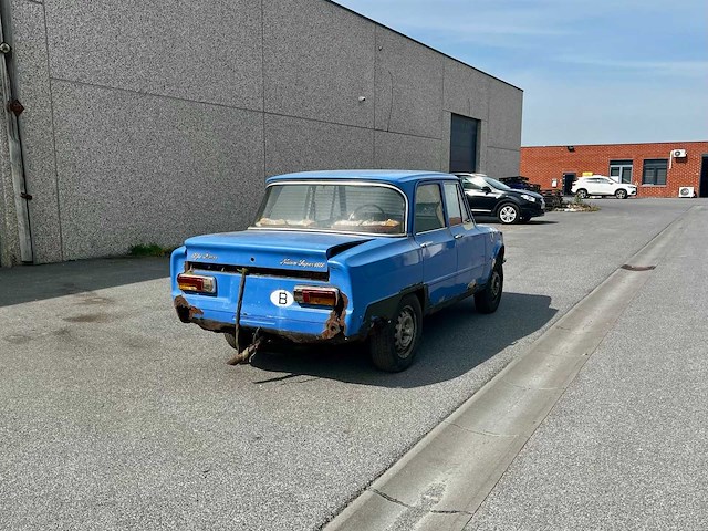 Alfa romeo giulia nuova super 1600 vintage auto's > 15 - afbeelding 24 van  28
