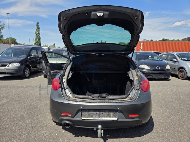 Alfa romeo giulietta 1.4 tb multiair exclusive tct 170 at, 2015 - afbeelding 3 van  41
