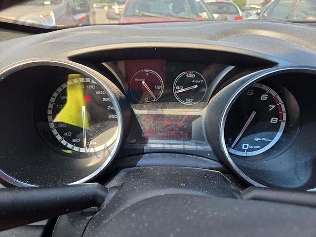 Alfa romeo giulietta 1.4 tb multiair exclusive tct 170 at, 2015 - afbeelding 14 van  41