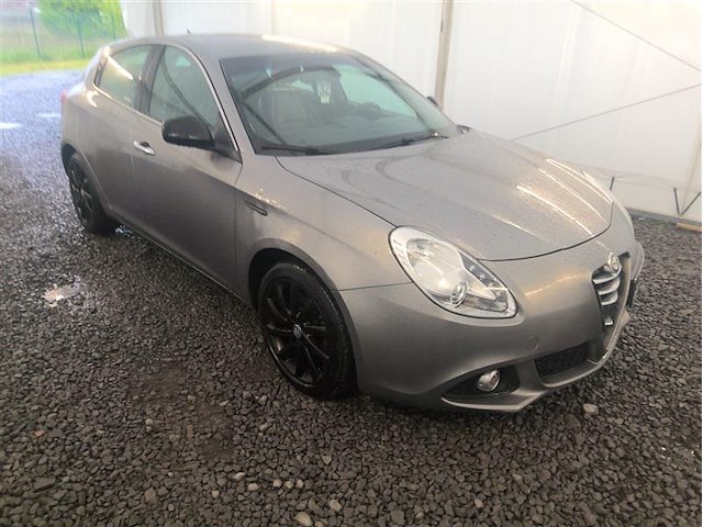 Alfa romeo giulietta 1.6 jtd, 2016 - afbeelding 6 van  12