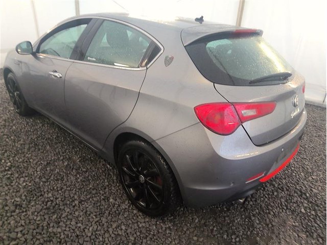 Alfa romeo giulietta 1.6 jtd, 2016 - afbeelding 10 van  12