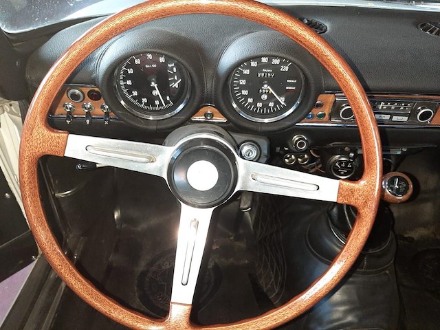 Alfa romeo gt1300, 1972 - afbeelding 13 van  31