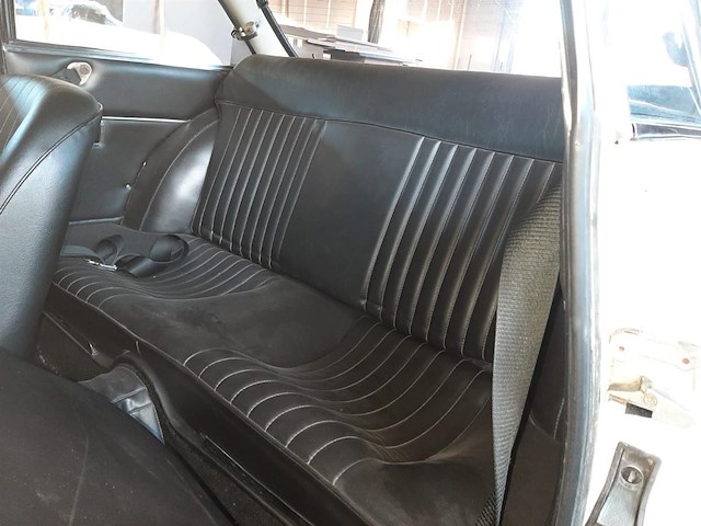 Alfa romeo gt1300, 1972 - afbeelding 17 van  31