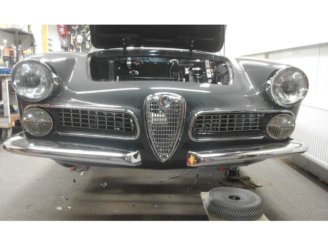 Alfa romeo romeo spider, 1960 - afbeelding 26 van  54