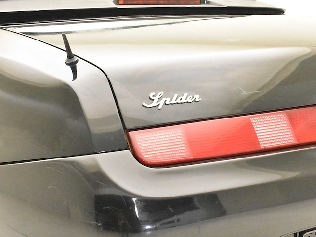 Alfa romeo spider 1.8t spark - afbeelding 2 van  61