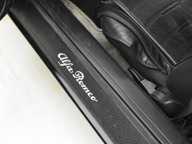Alfa romeo spider 1.8t spark - afbeelding 8 van  61
