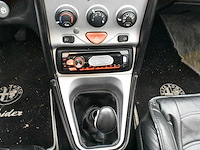 Alfa romeo spider 1.8t spark - afbeelding 13 van  61