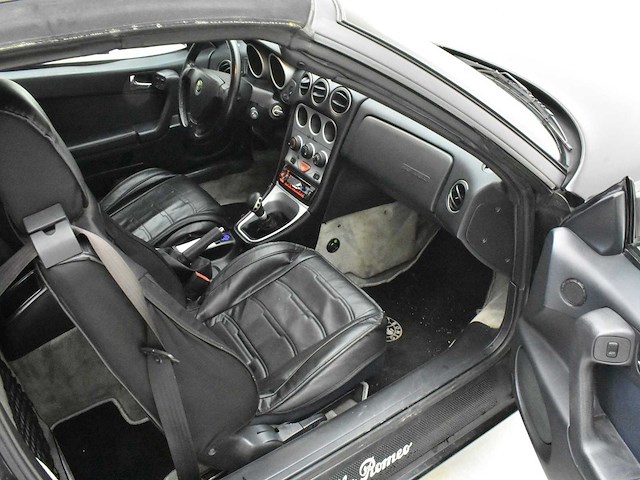 Alfa romeo spider 1.8t spark - afbeelding 16 van  61