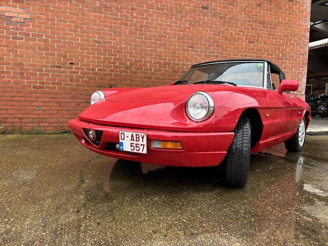 Alfa romeo spider, 1990 - afbeelding 28 van  46