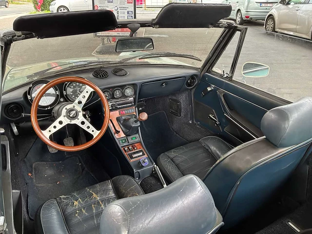 Alfa romeo spider 2.0 11538 voorouders - afbeelding 9 van  23