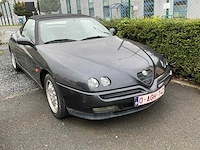 Alfa romeo spider oldtimer cabriolet - afbeelding 11 van  17