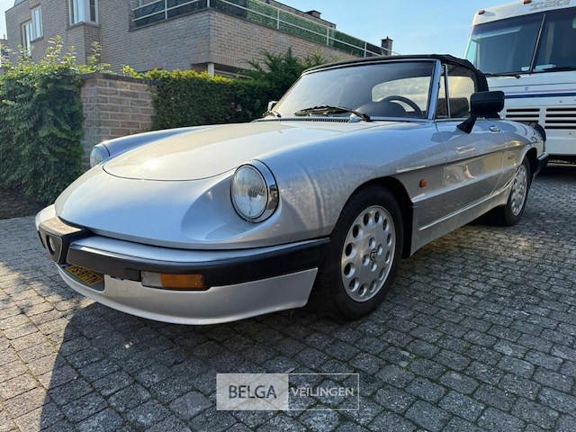 Alfa romeo spider - afbeelding 1 van  43