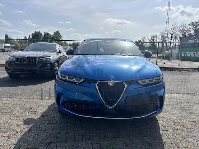 Alfa romeo tonale phev, 2024 - afbeelding 12 van  41