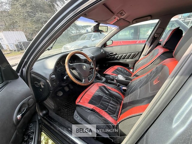 Alfa romeo - afbeelding 2 van  10