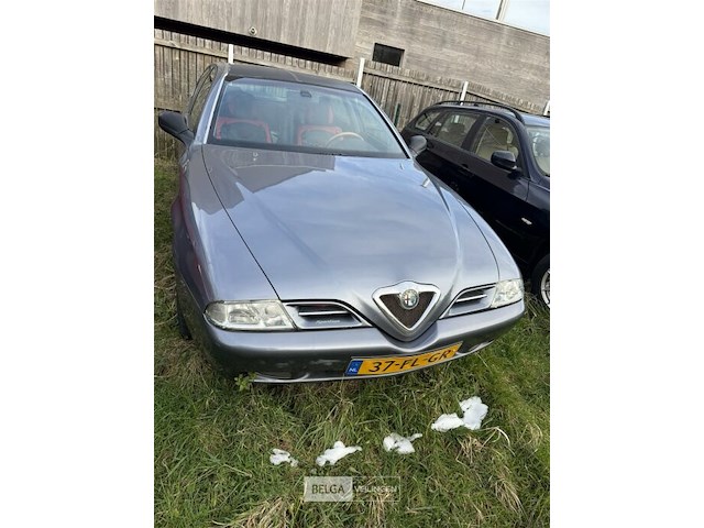 Alfa romeo - afbeelding 1 van  10