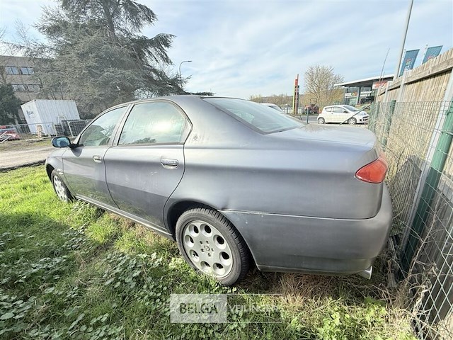 Alfa romeo - afbeelding 7 van  10