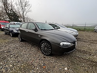 Alfa romeo - afbeelding 6 van  12