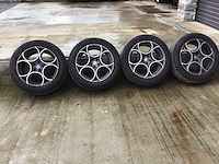 Alfa stelvio rim (4x) - afbeelding 1 van  9
