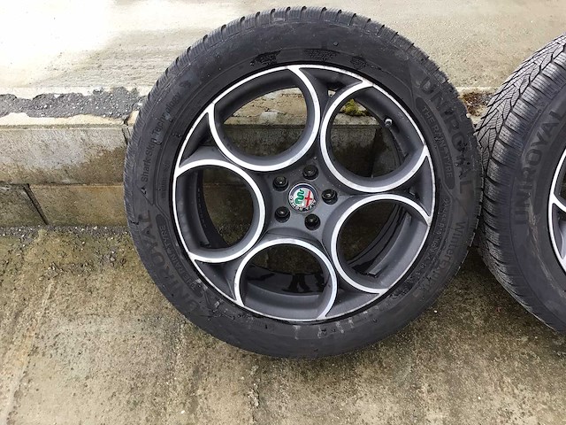 Alfa stelvio rim (4x) - afbeelding 4 van  9