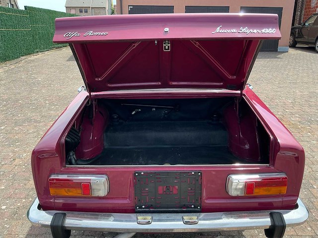 Alfo romeo nuova super 1300 oldtimer 1975 - afbeelding 22 van  40