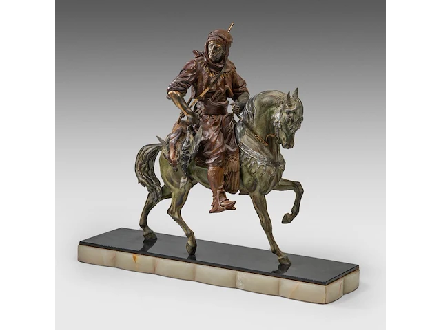 Alfred barye (1839-1882), arab hunter on horseback, various patinated spelter on an onyx base the sculpture: 56 x 46 cm. (22.05 x 18.10 in.), with base: 62 x 72 cm. (24.41 x 28.35 in.) - afbeelding 2 van  8