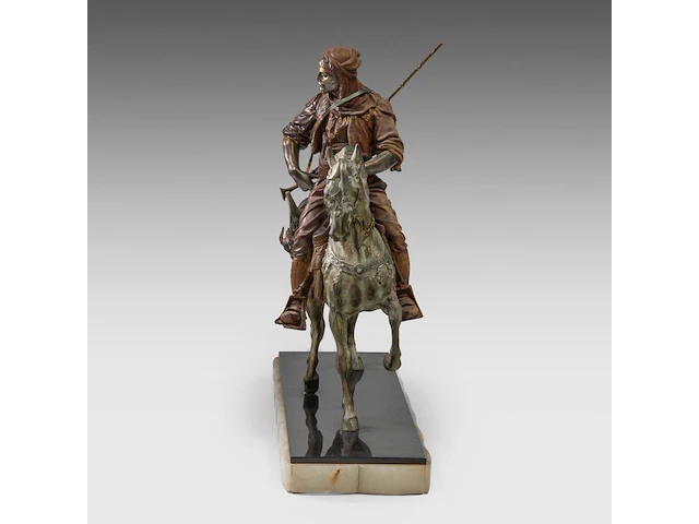 Alfred barye (1839-1882), arab hunter on horseback, various patinated spelter on an onyx base the sculpture: 56 x 46 cm. (22.05 x 18.10 in.), with base: 62 x 72 cm. (24.41 x 28.35 in.) - afbeelding 3 van  8