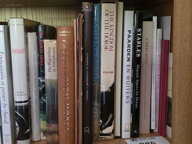 Algemene boeken over paarden en rijtuigen (48x) - afbeelding 2 van  5