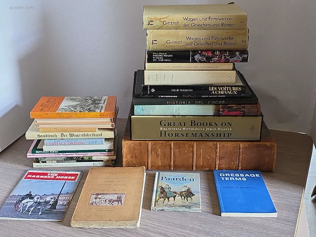 Algemene boeken over rijtuigen (26x) - afbeelding 1 van  6