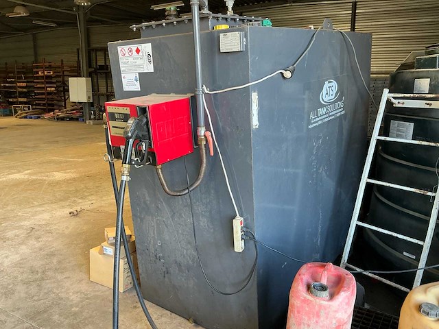 All tank solutions dieseltank 3450l verticale opslagtank - afbeelding 1 van  7