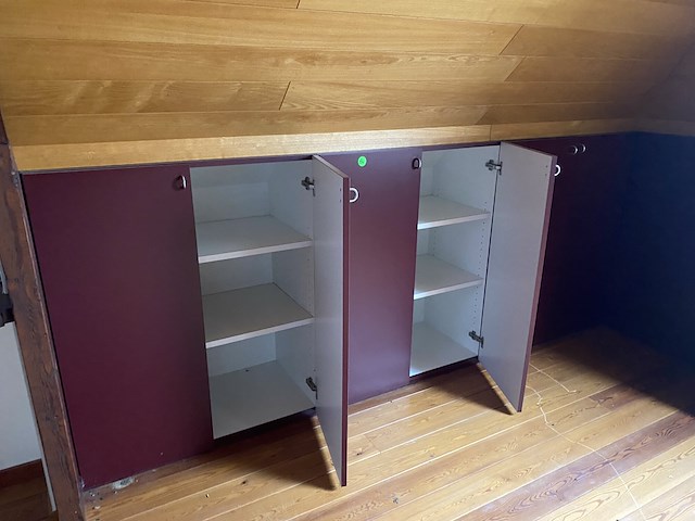 Alle kasten zolder - afbeelding 3 van  6
