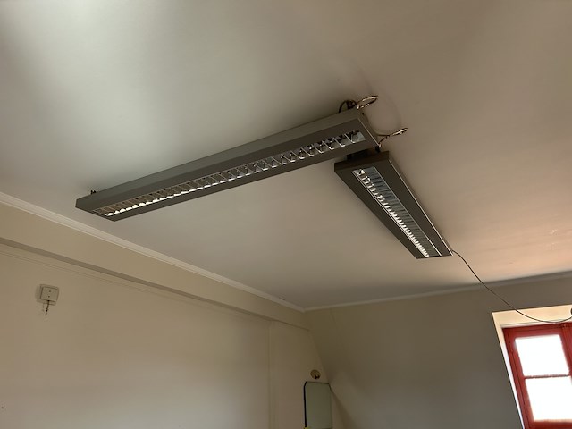 Alle verlichting gang + kamers r2 - afbeelding 3 van  6