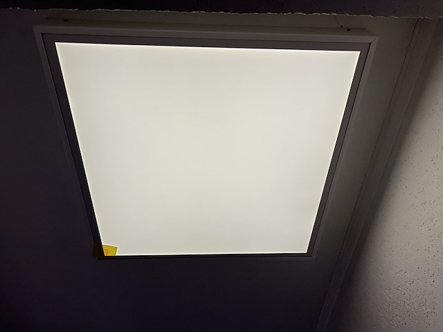 Alle verlichting gang + kamers r2 - afbeelding 6 van  6