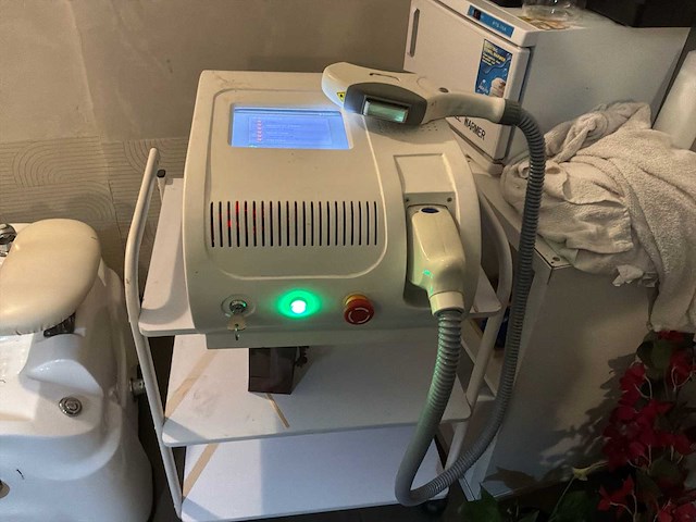 Alleen warmte / e-light laser pillor lichaamsverzorging - afbeelding 7 van  22