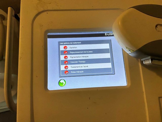 Alleen warmte / e-light laser pillor lichaamsverzorging - afbeelding 8 van  22