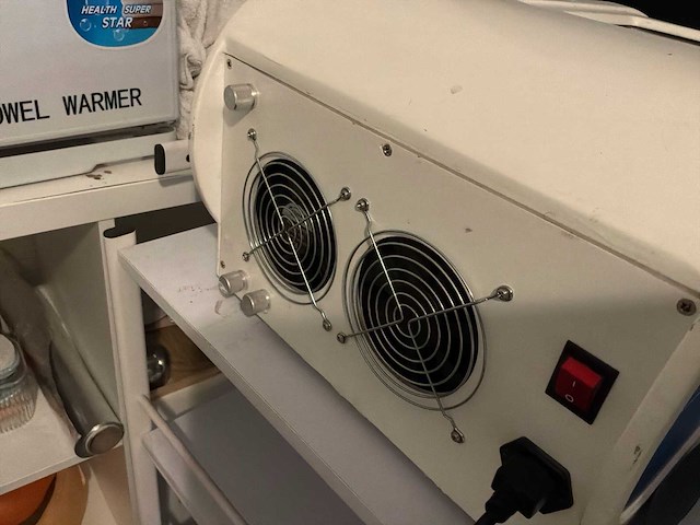 Alleen warmte / e-light laser pillor lichaamsverzorging - afbeelding 13 van  22