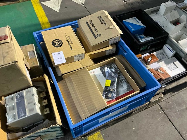 Allen-bradley 160-dn2 devicenet interface module (14x) - afbeelding 1 van  2