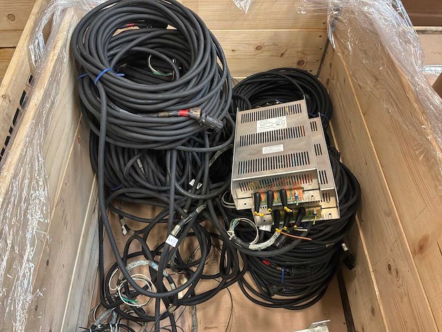 Allen-bradley kinetix 6000 line interface module - afbeelding 6 van  7