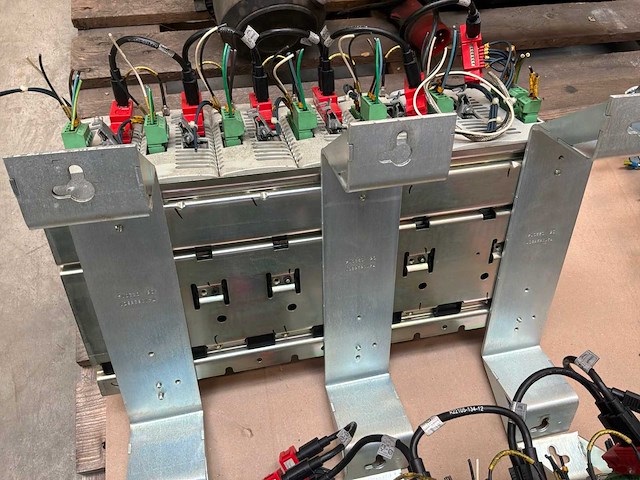 Allen-bradley kinetix 6000 servoaandrijfsysteem - afbeelding 5 van  6