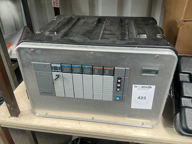 Allen-bradley slc 5/05 cpu draagbare plc - afbeelding 1 van  7