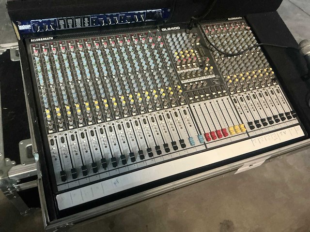 Allen & heath gl2400 analoge mengtafel - afbeelding 3 van  8