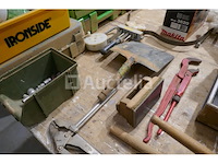 Allerhande divers werkgereedschap - afbeelding 10 van  10