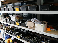 Allerhande koppelstukken - afbeelding 1 van  10